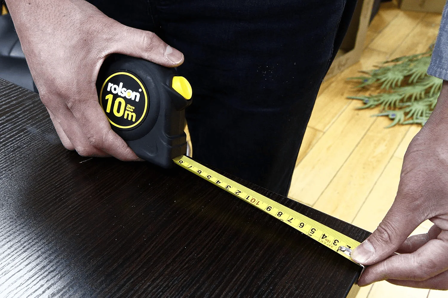 Rolson 50569 10m x 25mm Tape Measure - Image 3